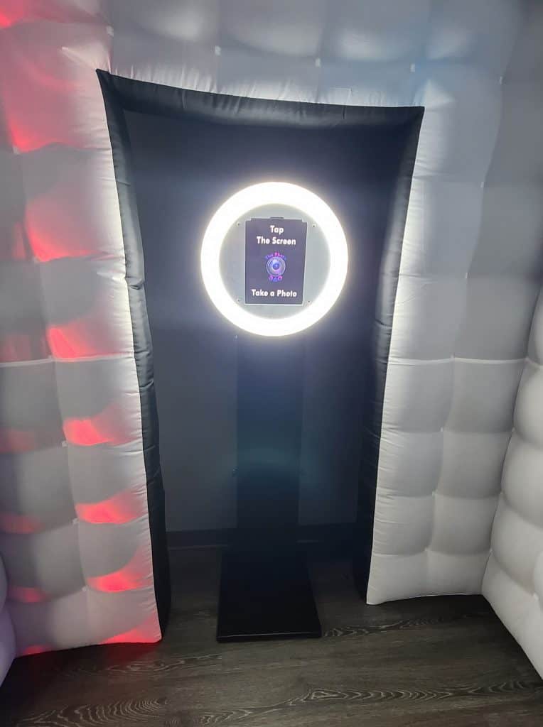 The Photo 360 - Selfie Photo Booth