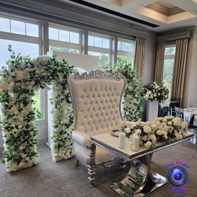 Throne Chair